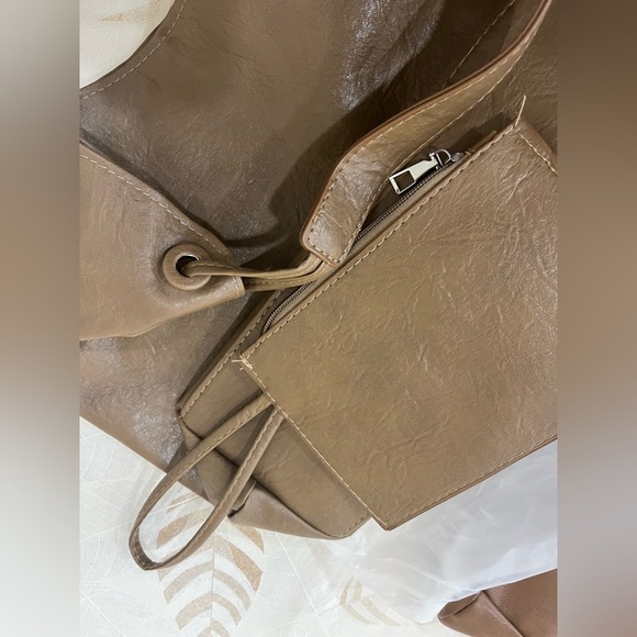 Elegant Brown PU/ fabric Tote Bag - Picture 2 of 11